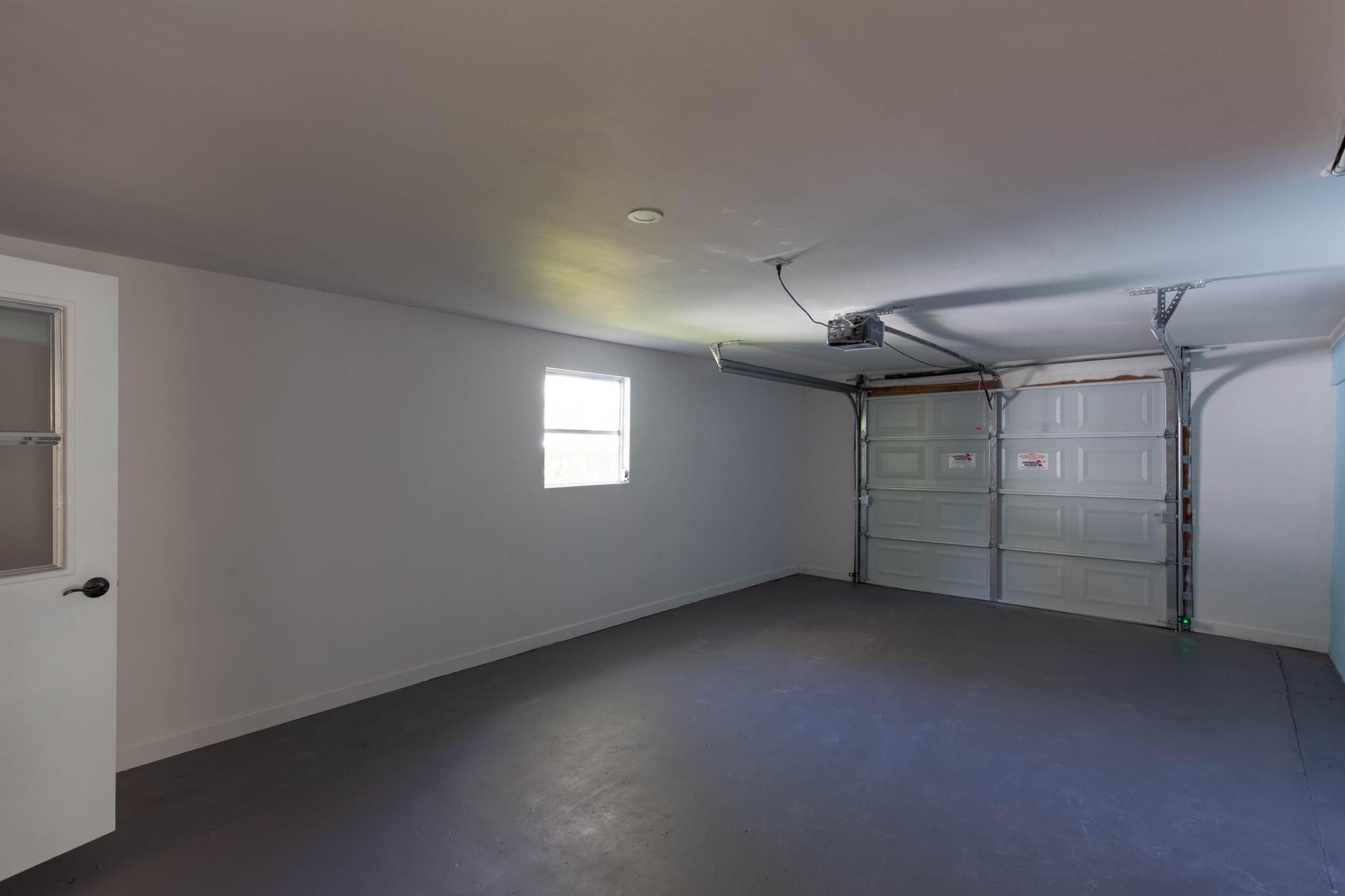SURFSIDE UNIT 1 SUBDIVISI - Residential Lease