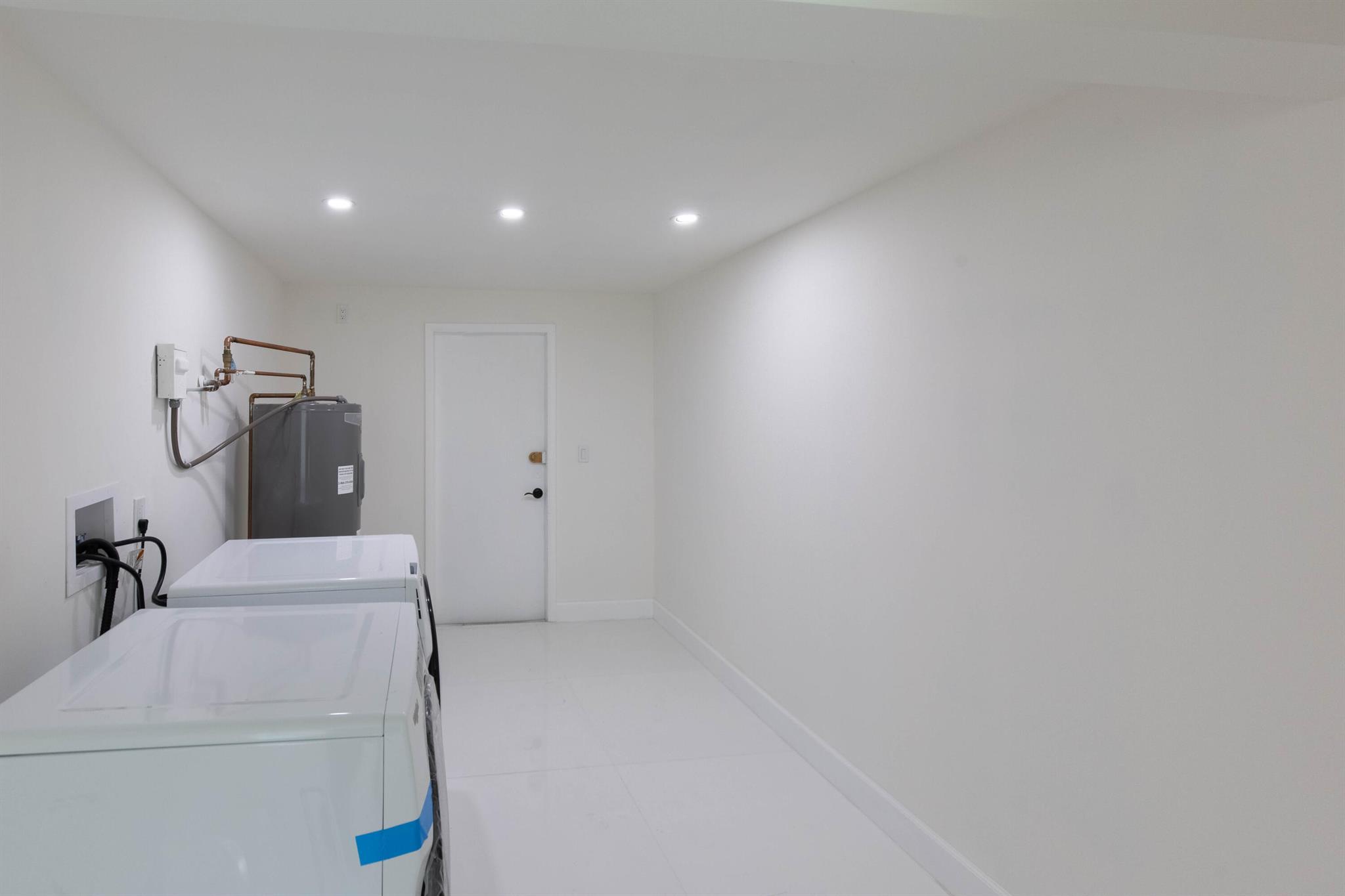 SURFSIDE UNIT 1 SUBDIVISI - Residential Lease