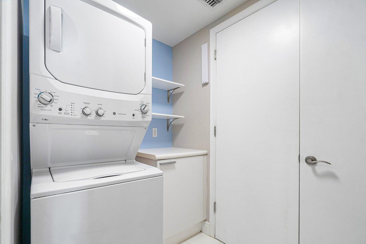 MARINA GRANDE RIVIERA BEA - Residential