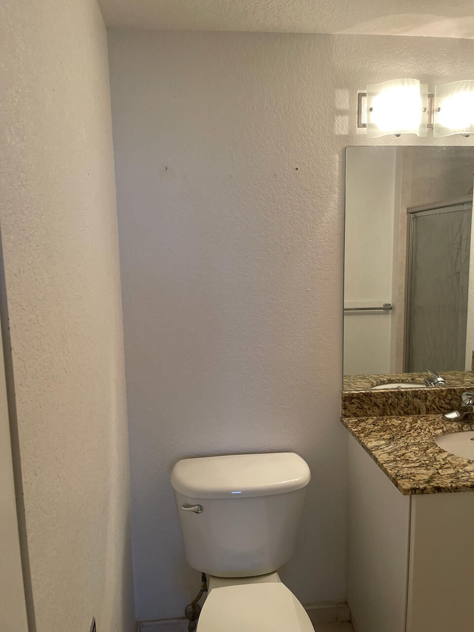 RADIUS CONDO - Residential Lease