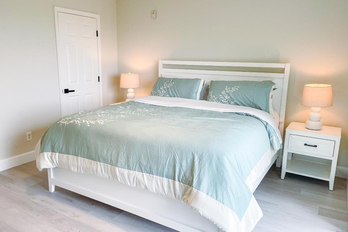 BEACH VILLAS ON HUTCHINSON ISLAND CONDOMINIUM - Residential Lease