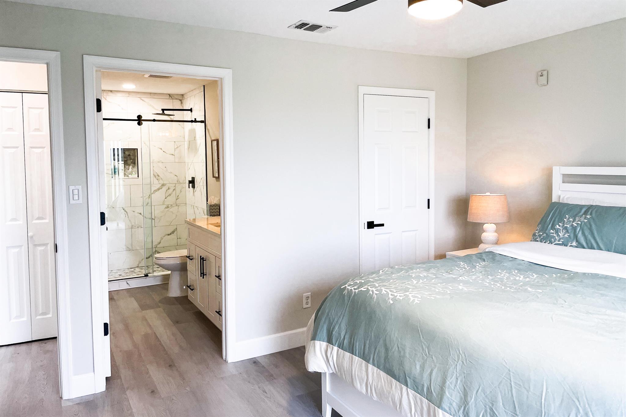 BEACH VILLAS ON HUTCHINSO - Residential Lease