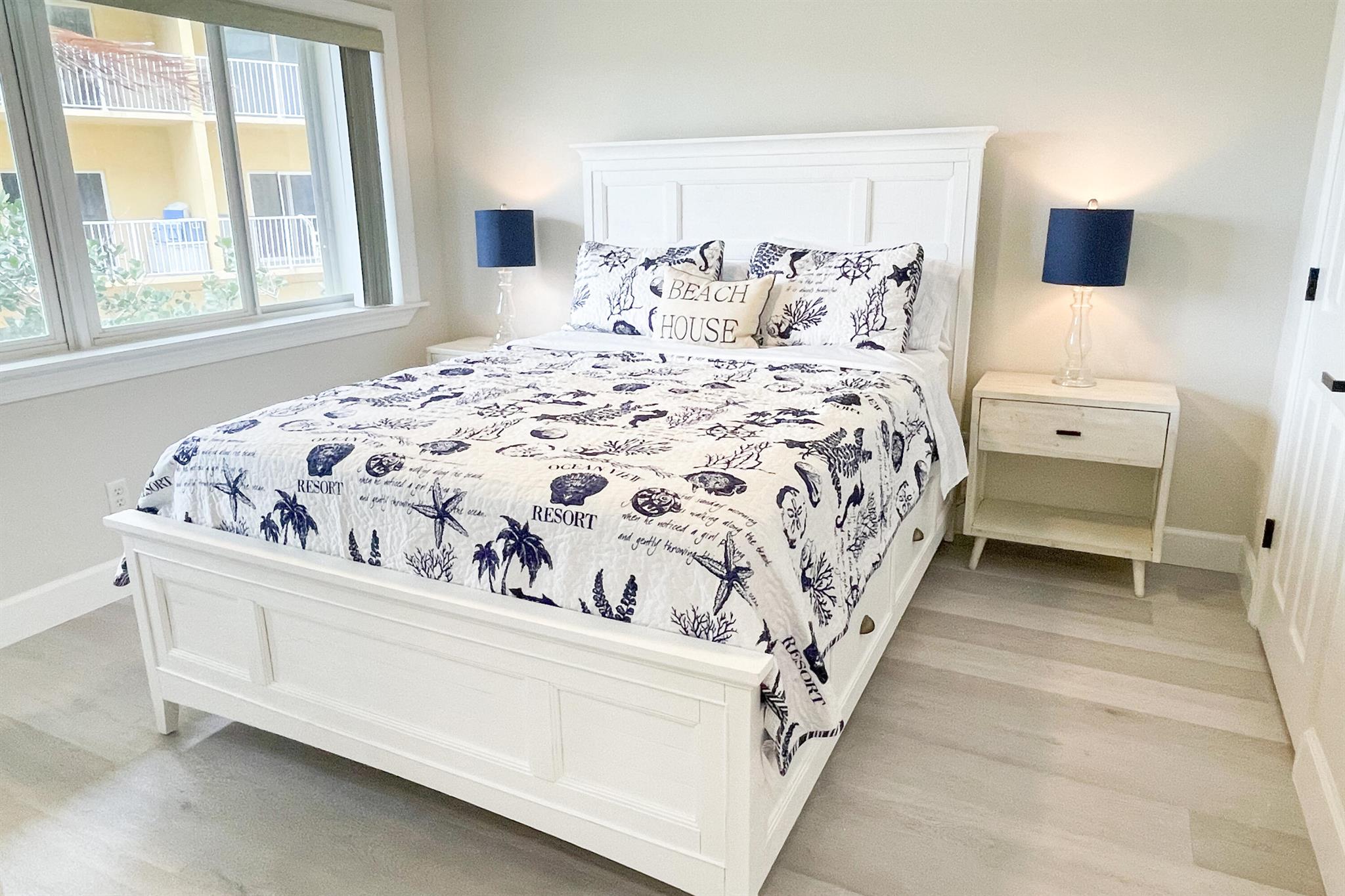 BEACH VILLAS ON HUTCHINSO - Residential Lease