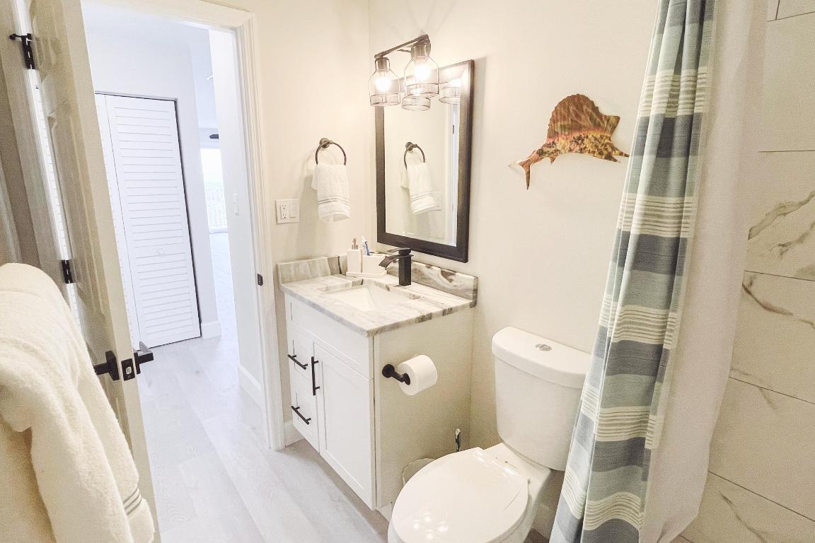 BEACH VILLAS ON HUTCHINSON ISLAND CONDOMINIUM - Residential Lease