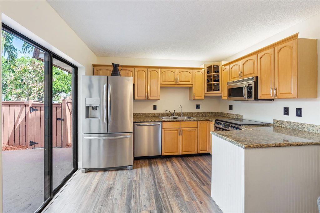 Photo of 2944 SW 11th Place #2944, Deerfield Beach, FL 33442 (MLS # F10556253)