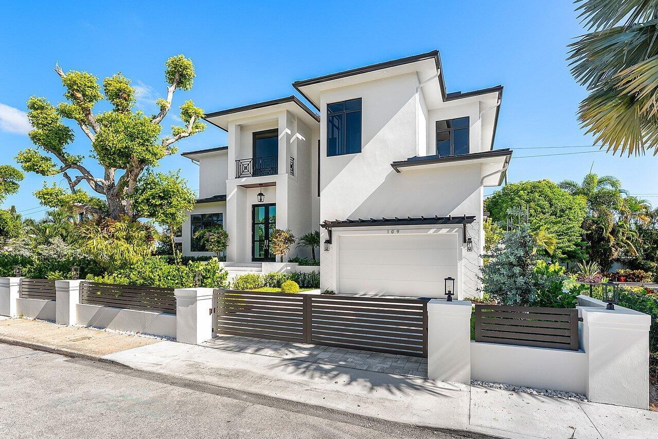 109 Arlington Place