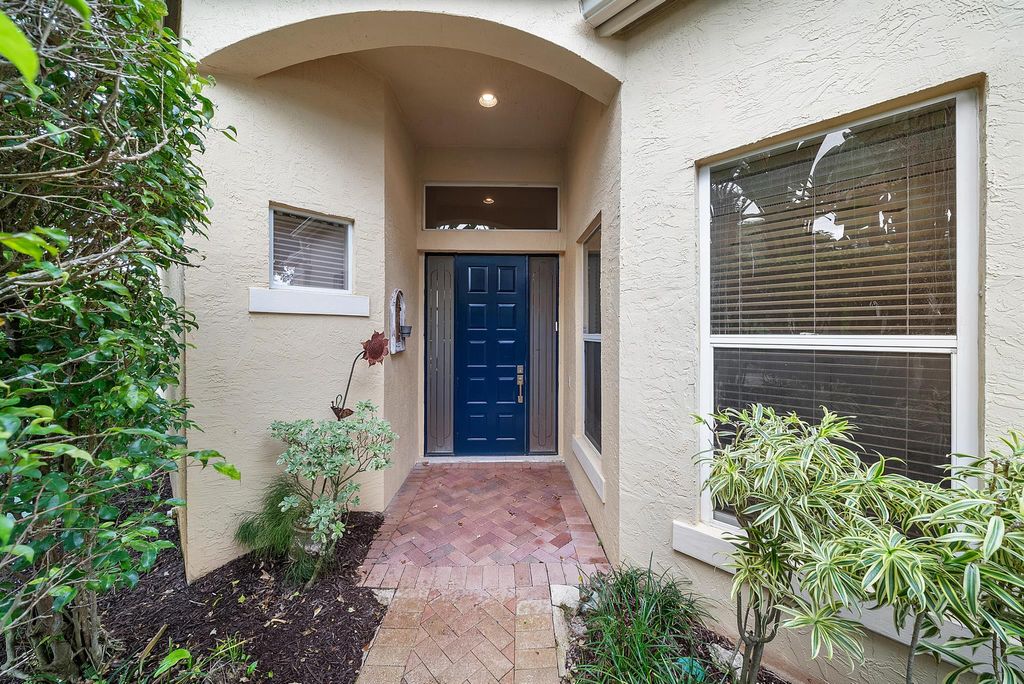 Photo of 131 Sunset Bay Drive, Palm Beach Gardens, FL 33418 (MLS # R11143904)