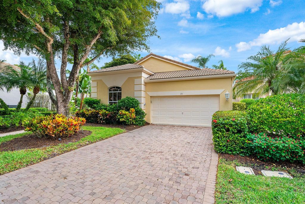 Photo of 131 Sunset Bay Drive, Palm Beach Gardens, FL 33418 (MLS # R11143904)
