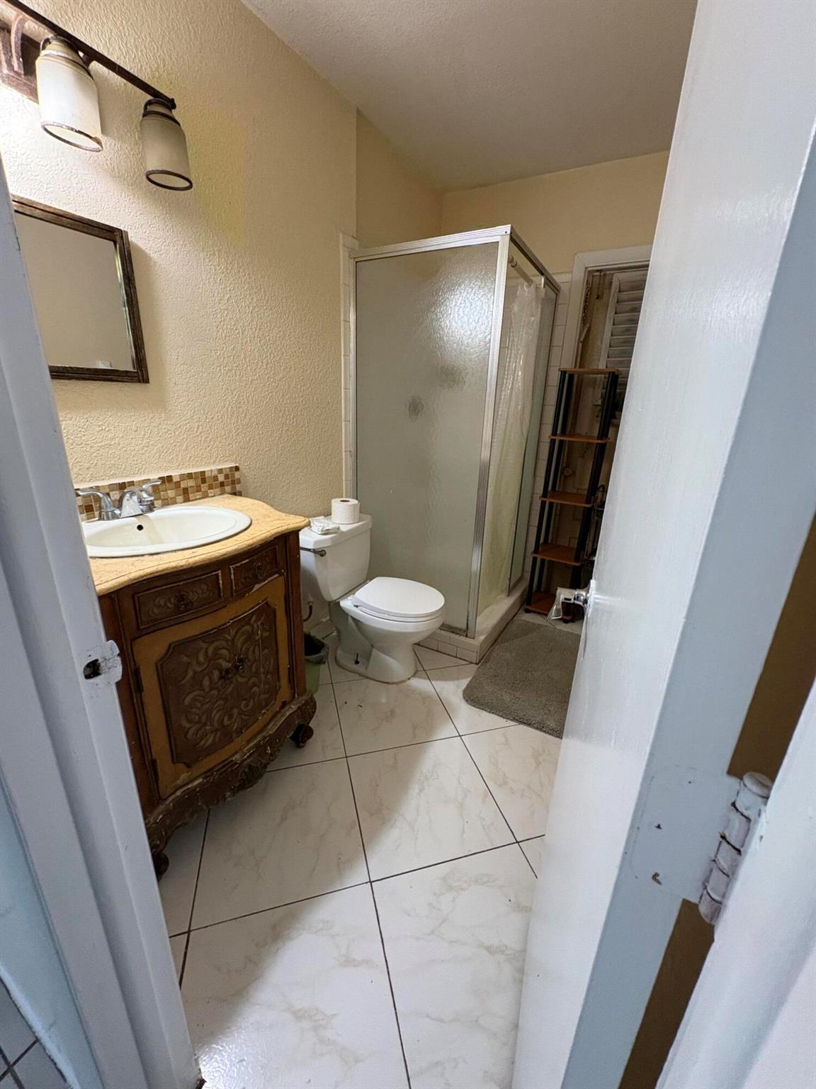 518 Linnet Circle