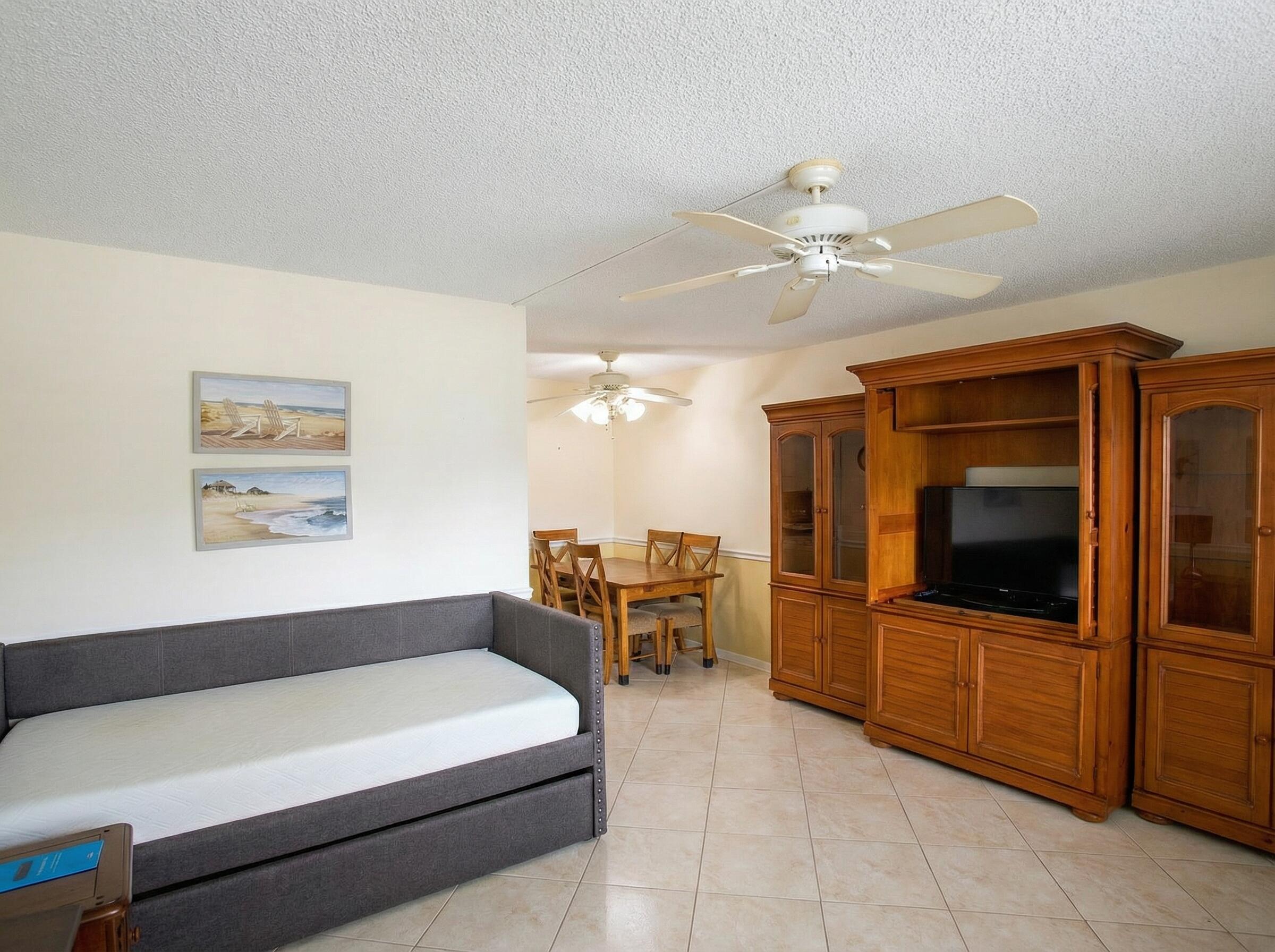 DURHAM M CONDO - Residential