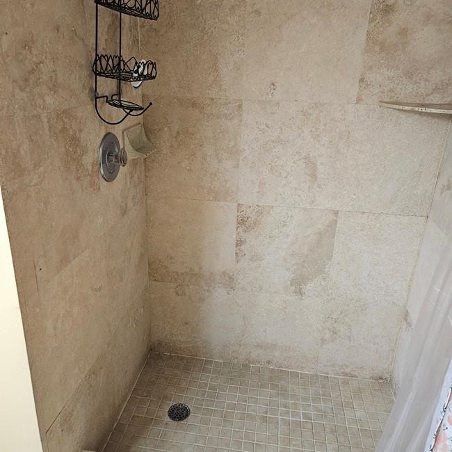 Oakland Forest Club Condo - Residential