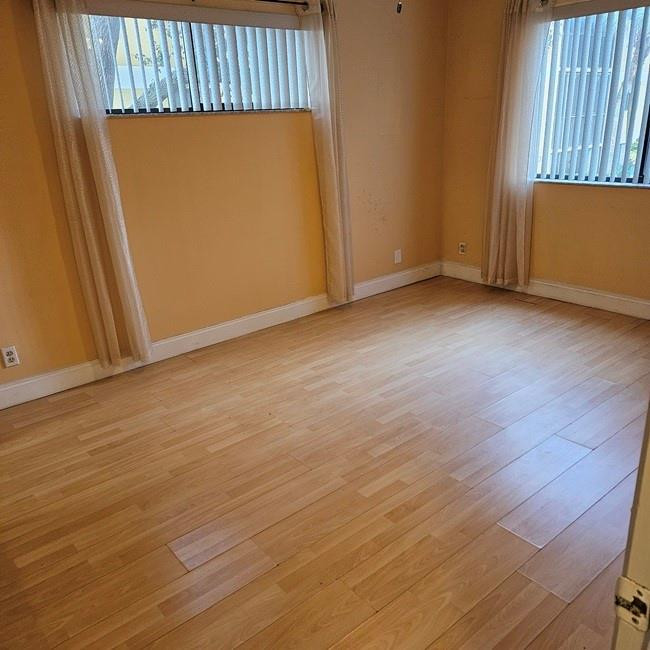 Oakland Forest Club Condo - Residential