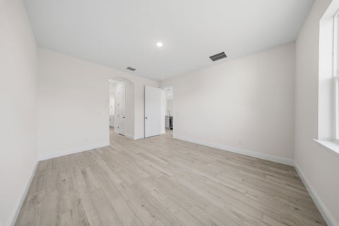 Tiny photo for 621 Russ Road, Fort Pierce, FL 34982 (MLS # B26090919)