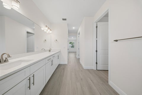 Tiny photo for 621 Russ Road, Fort Pierce, FL 34982 (MLS # B26090919)