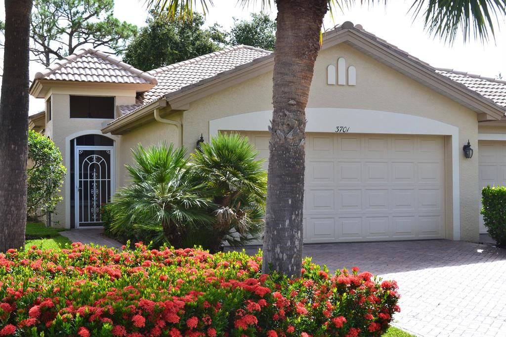 Photo of 3701 NW Willow Creek Drive Dr, Jensen Beach, FL 34957 (MLS # R10820885)