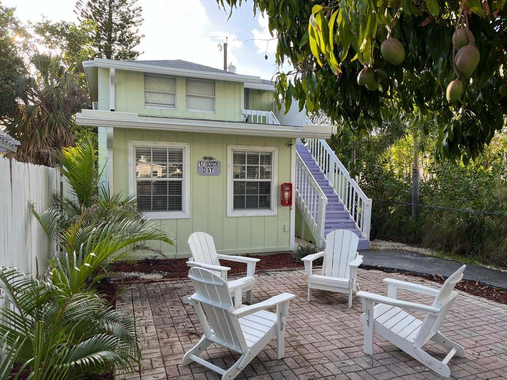 Photo of 17 S D Street #1, Lake Worth Beach, FL 33460 (MLS # B26060915)
