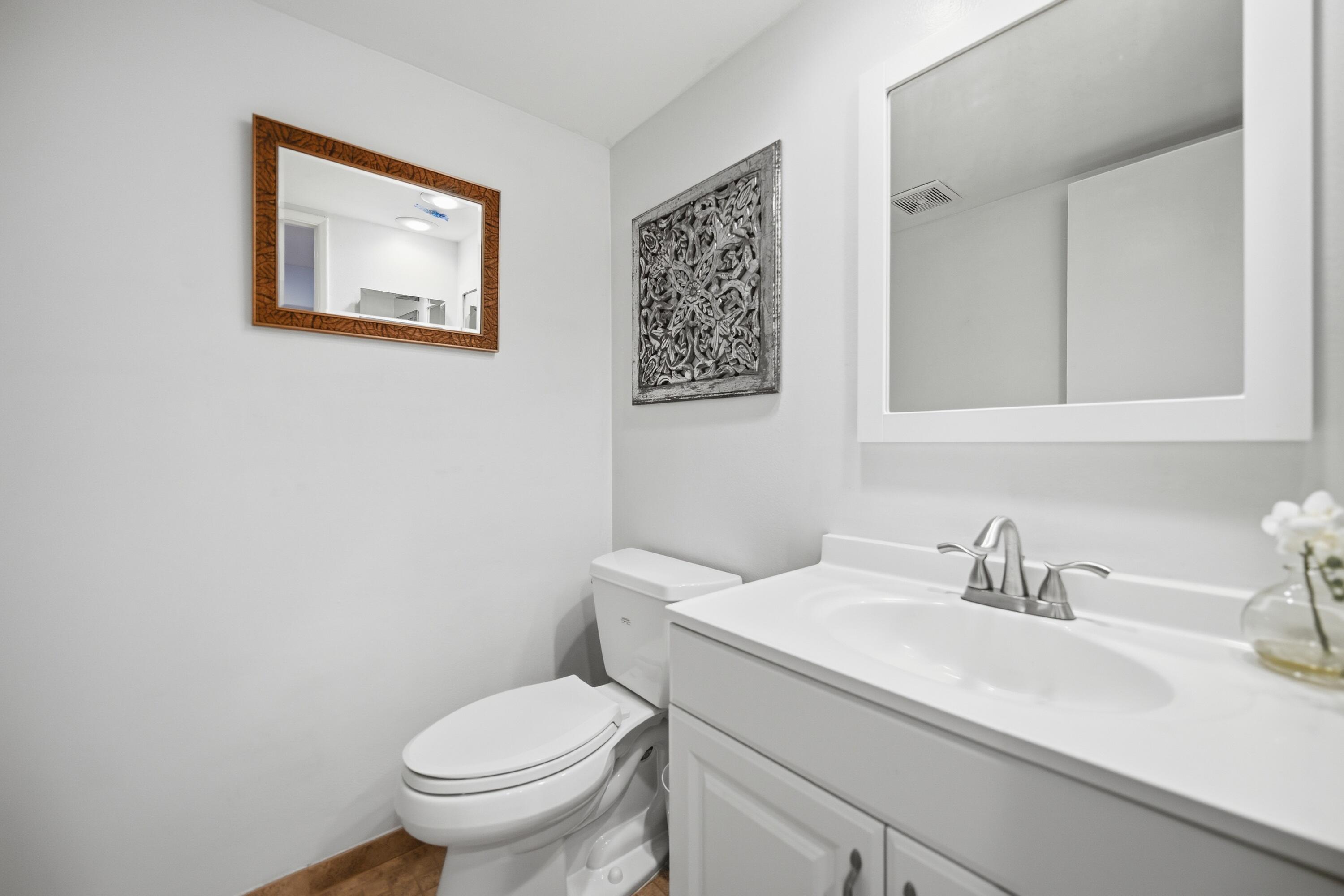 NO 124 PALM-AIRE COUNTRY CLUB - Residential