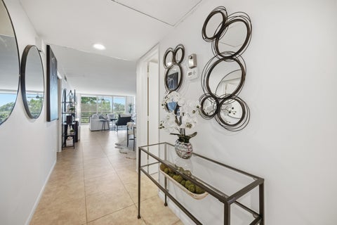 Tiny photo for 806 Cypress Grove Lane #510, Pompano Beach, FL 33069 (MLS # B26027729)