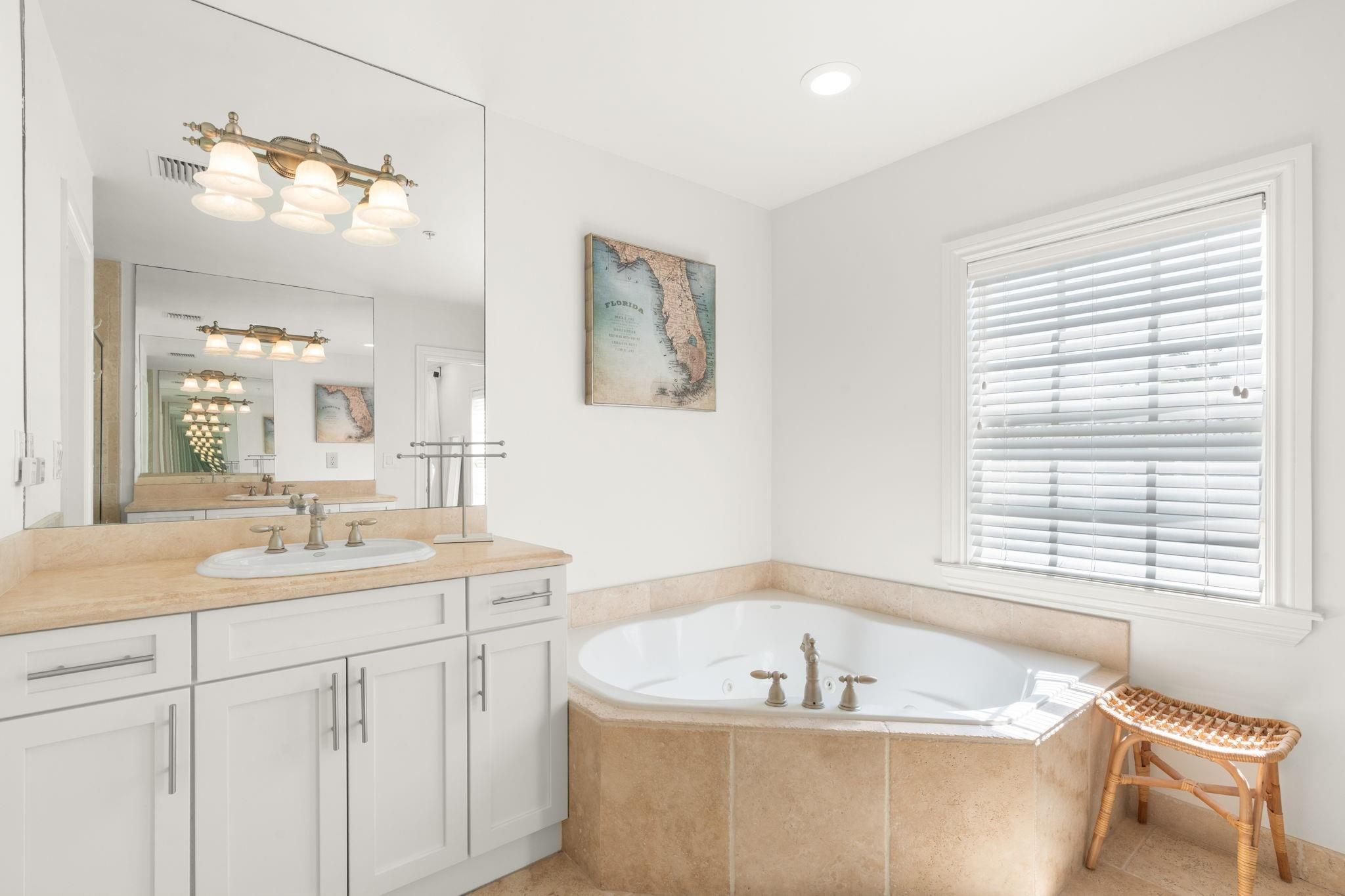 Villa De Este - Residential