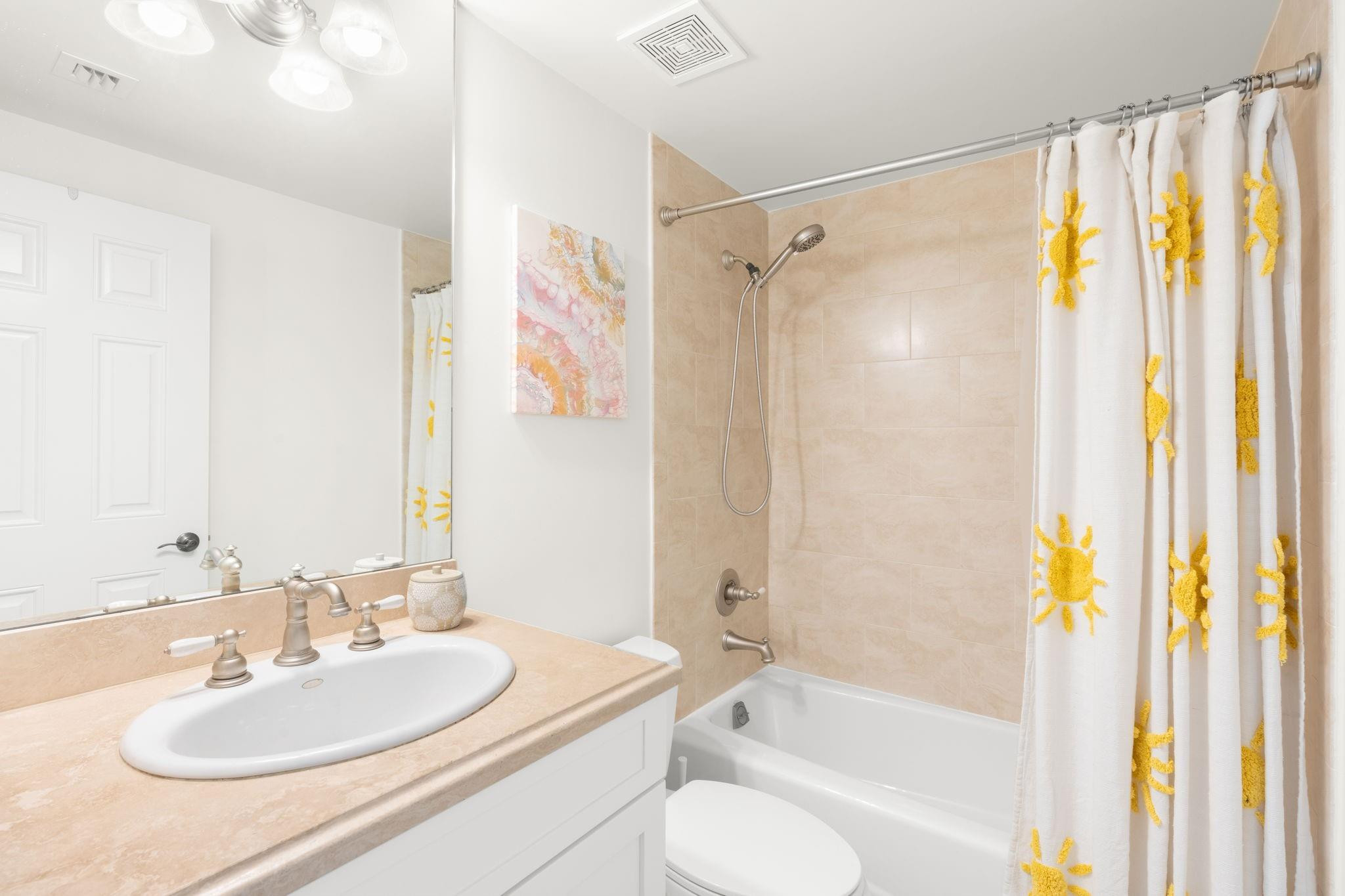 Villa De Este - Residential