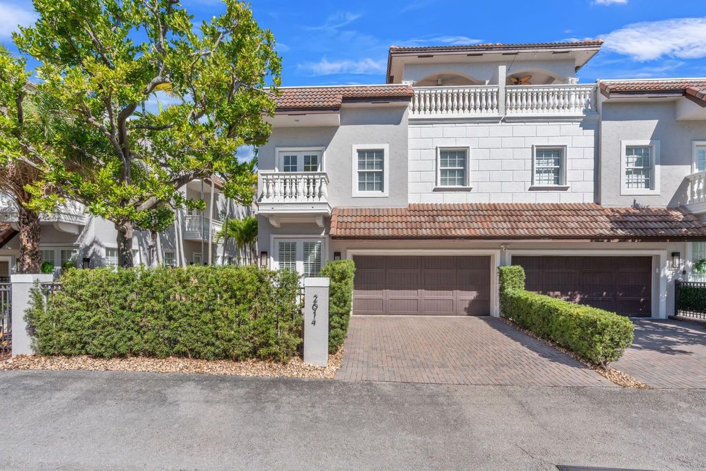 Photo of 2614 NE 14th Street, Fort Lauderdale, FL 33304 (MLS # F10555187)