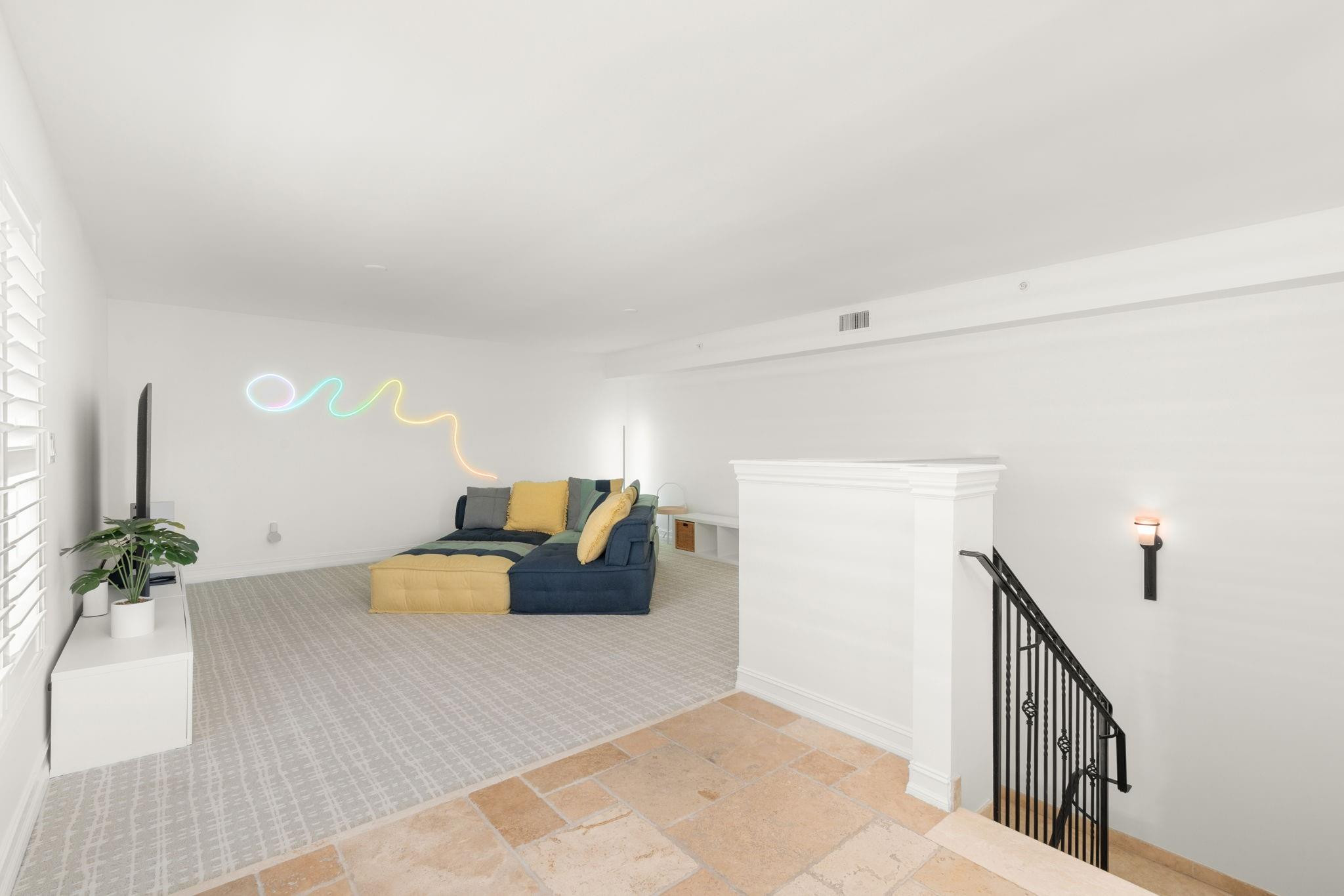 Villa De Este - Residential