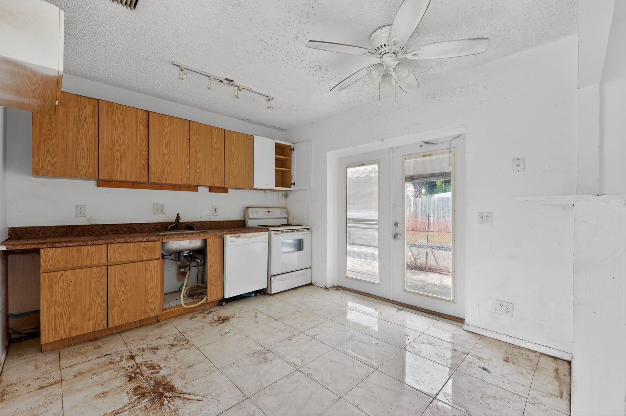 Kendall Green Sec D 51-6 - Residential