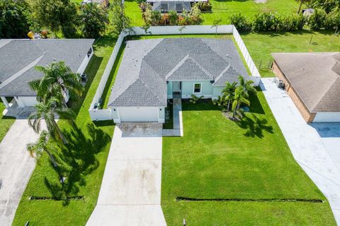 A home in Port St Lucie