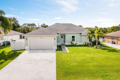 A home in Port St Lucie