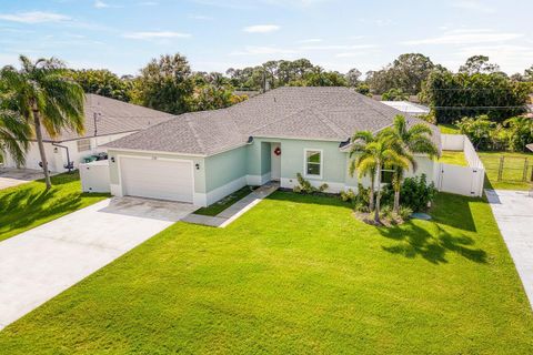 A home in Port St Lucie