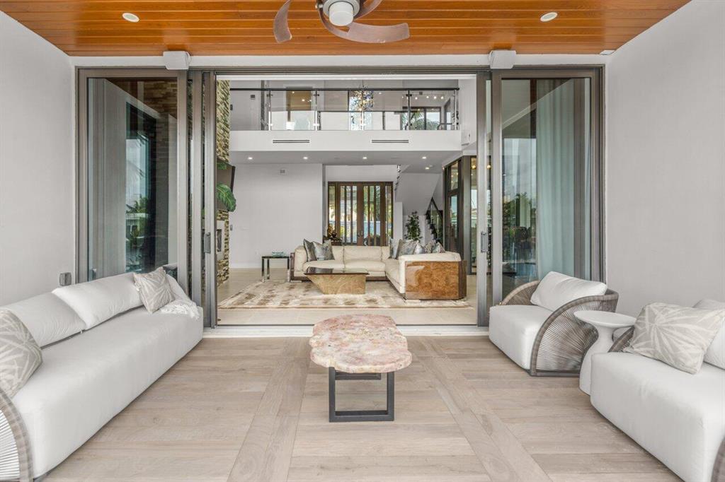 CORAL RIDGE - Residential