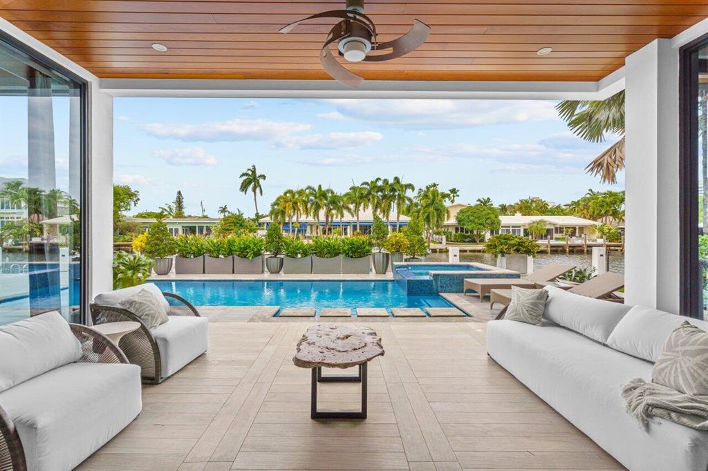 CORAL RIDGE - Residential