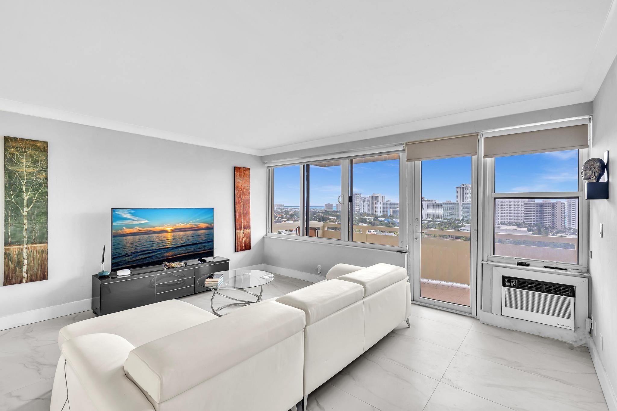 Coral Ridge Towers - Residential