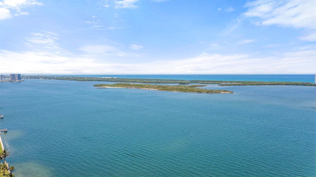 Photo of 117 Lehane Terrace #210, North Palm Beach, FL 33408 (MLS # R11096298)