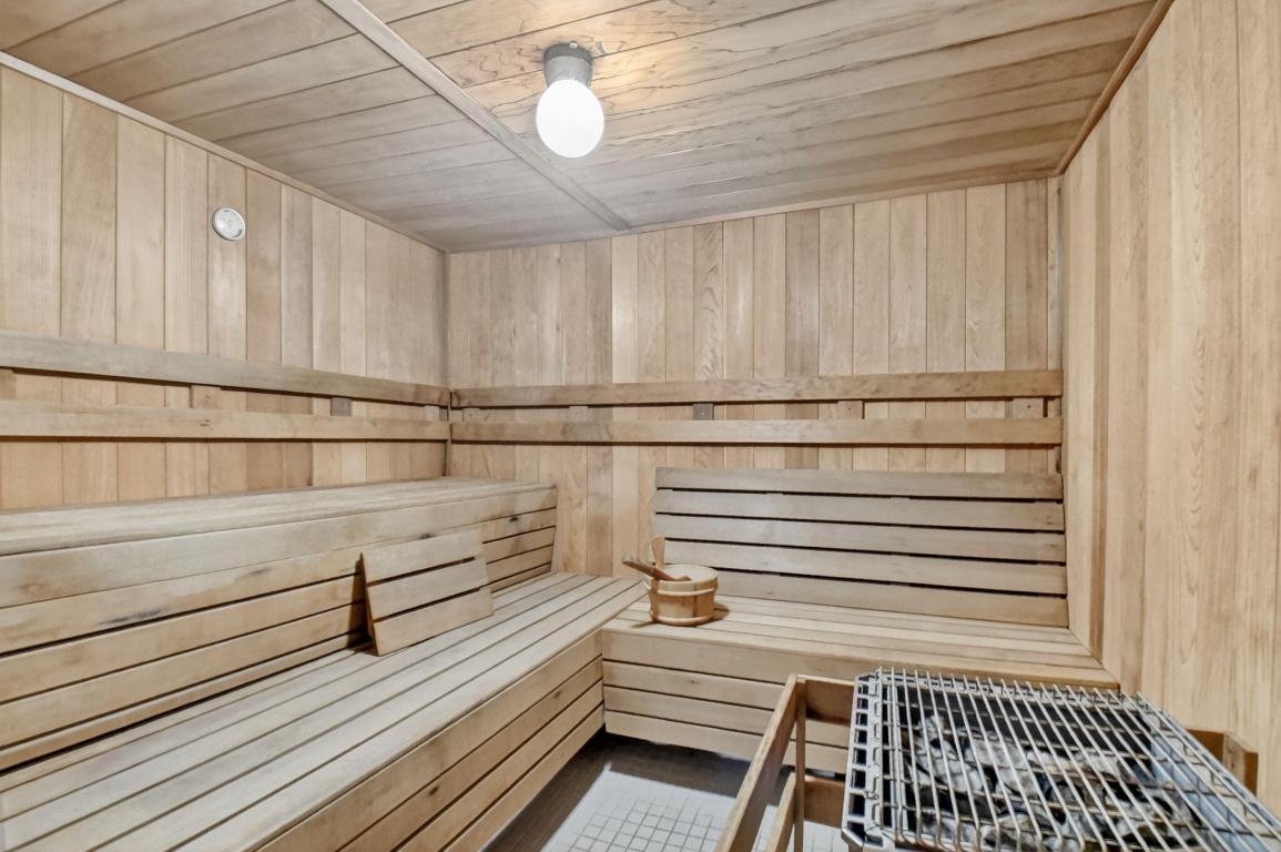 TUSCANY OF PALM BEACH CONDOMINIUM - Residential