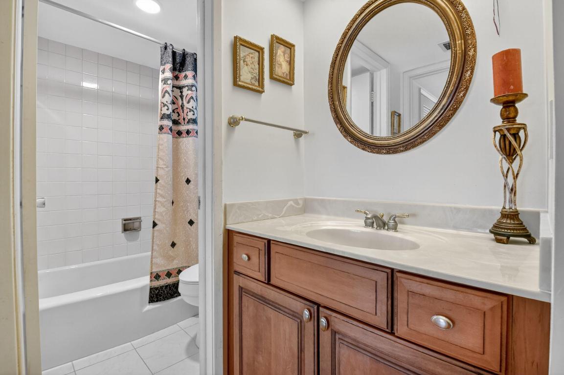 TUSCANY OF PALM BEACH CONDOMINIUM - Residential