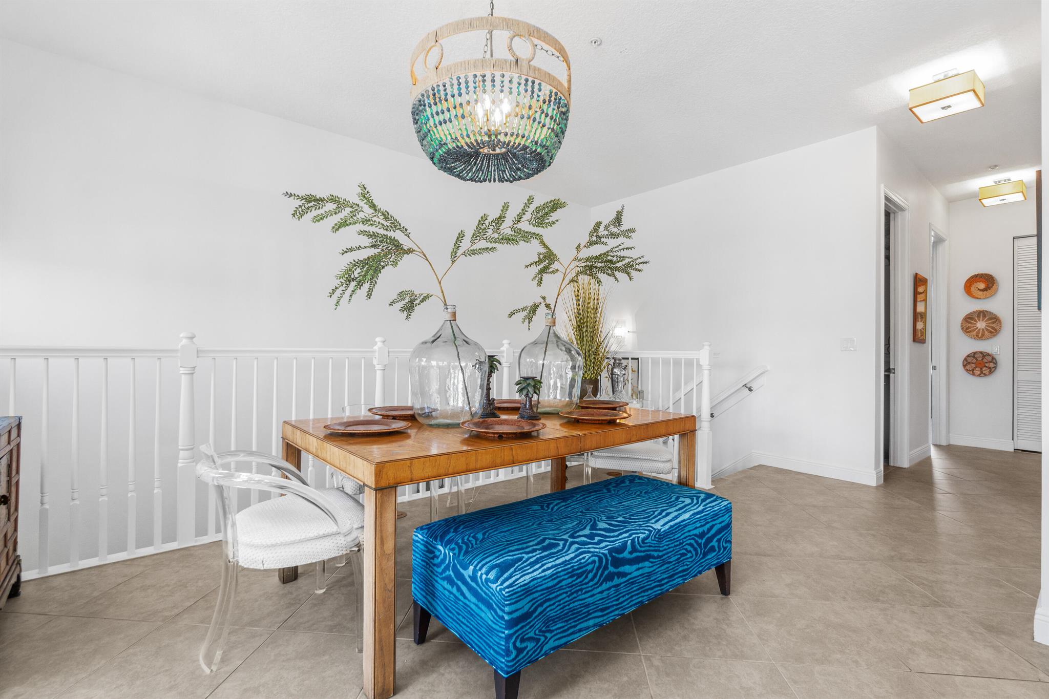 VILLAS ON ANTIQUE ROW - Residential Lease