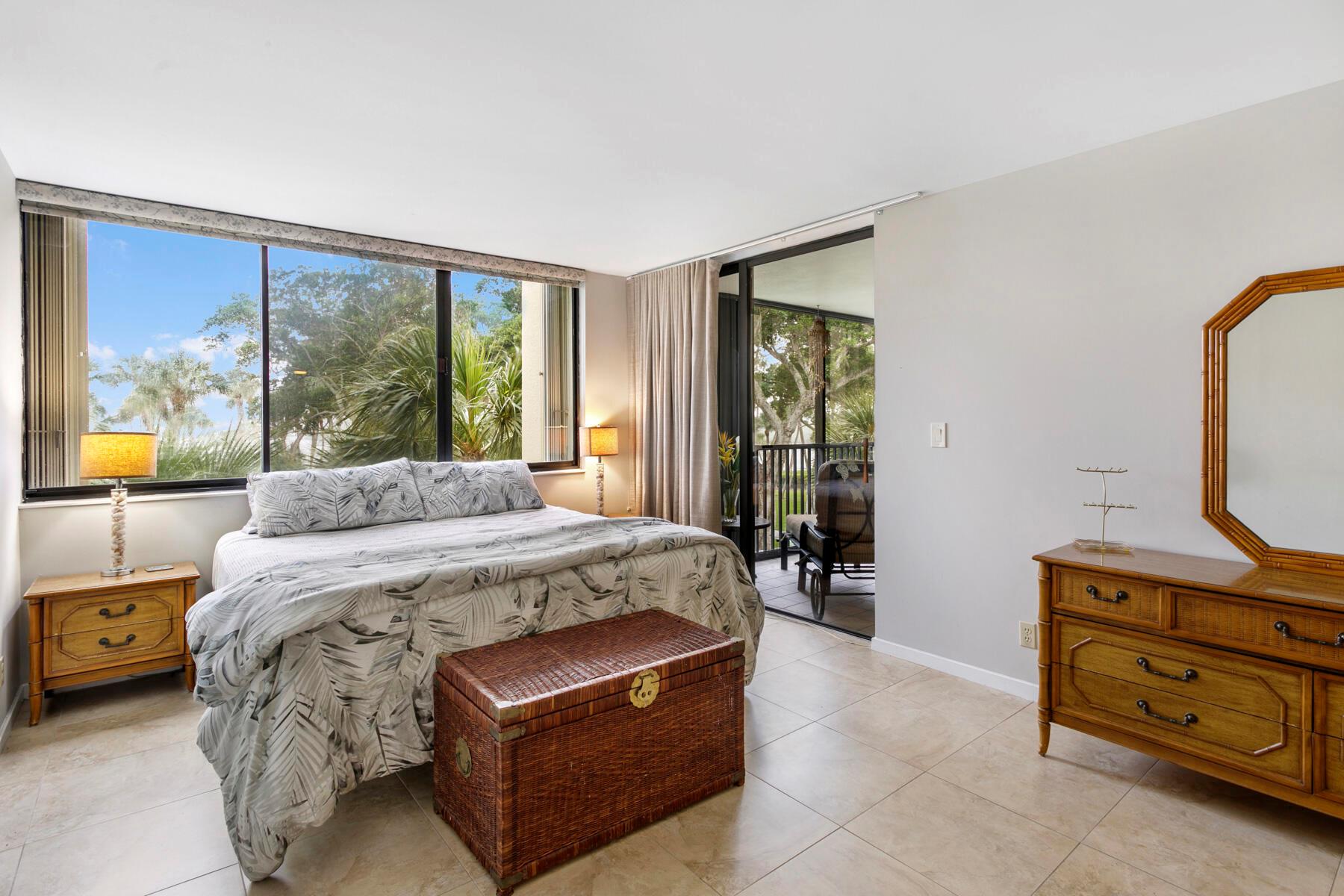 JAMAICA CONDO - Residential