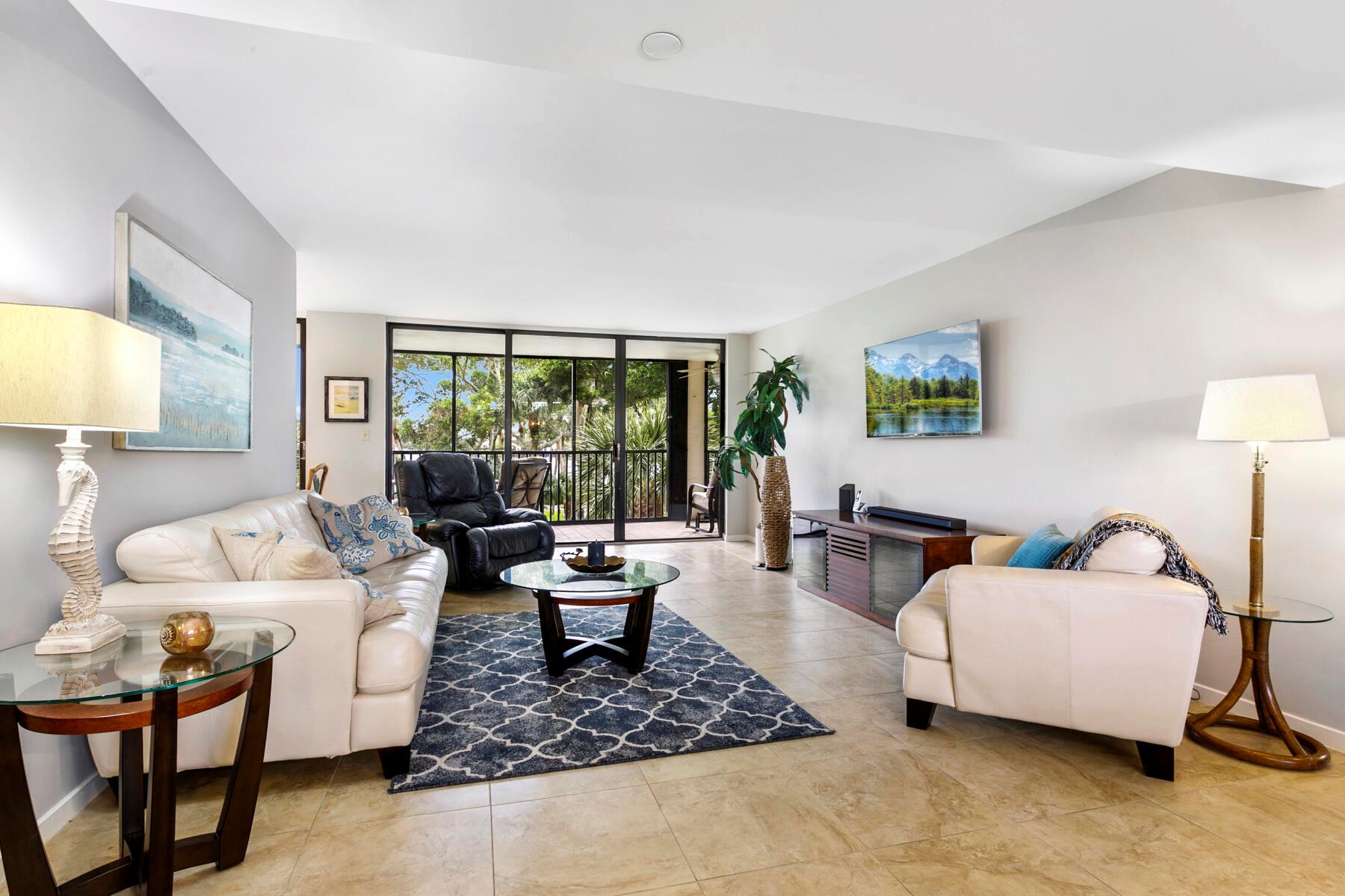 JAMAICA CONDO - Residential