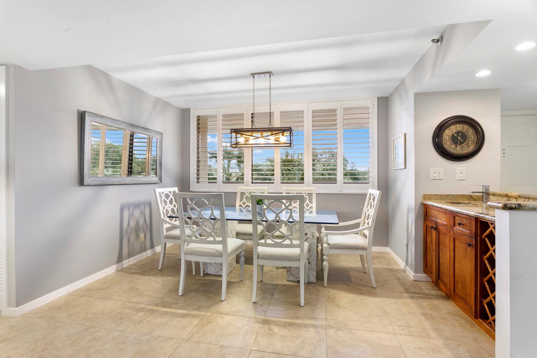 JAMAICA CONDO - Residential