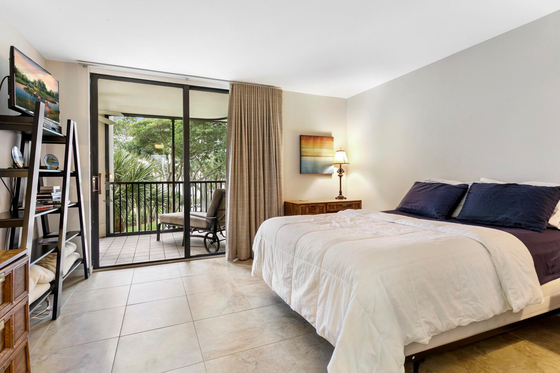 JAMAICA CONDO - Residential