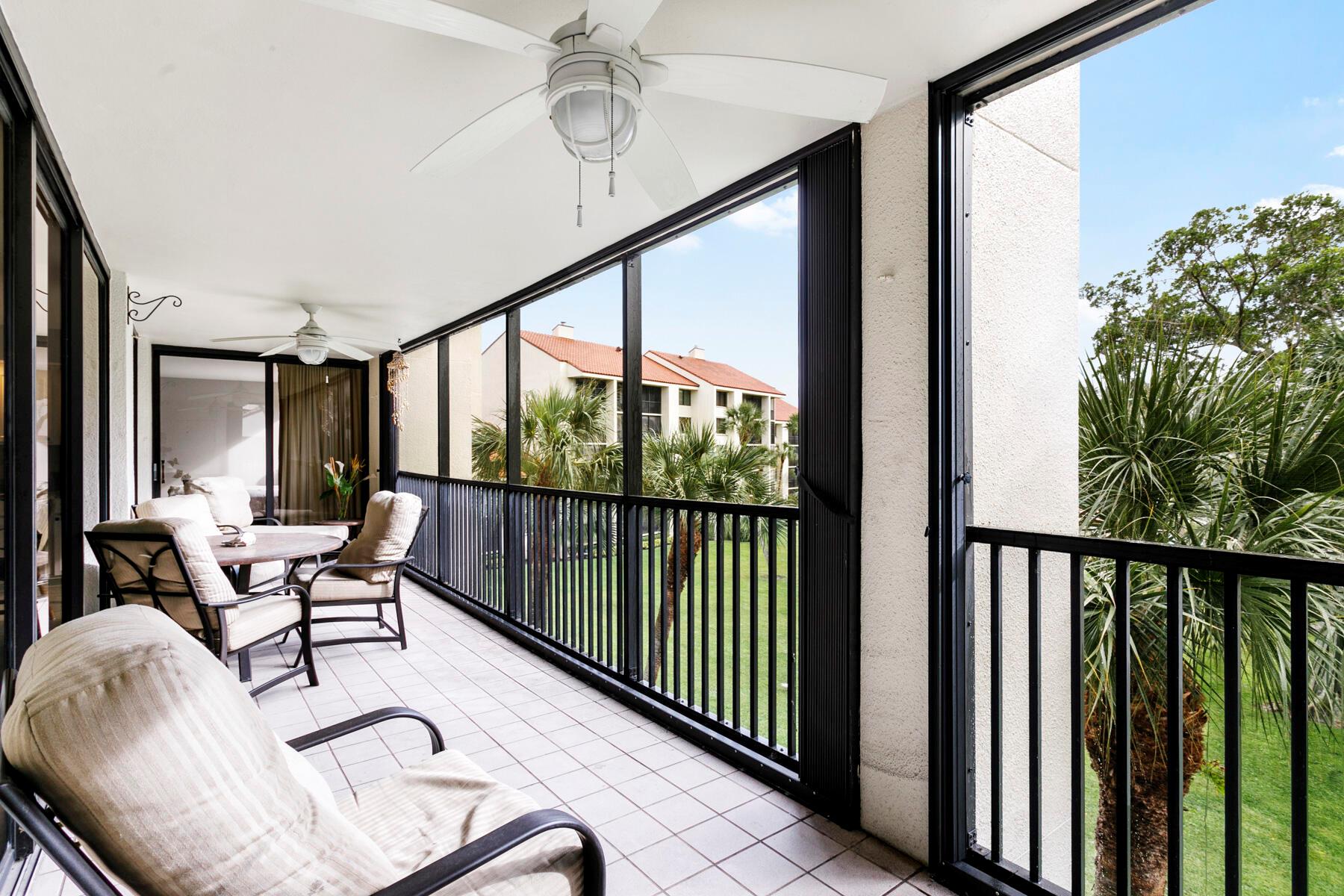 JAMAICA CONDO - Residential