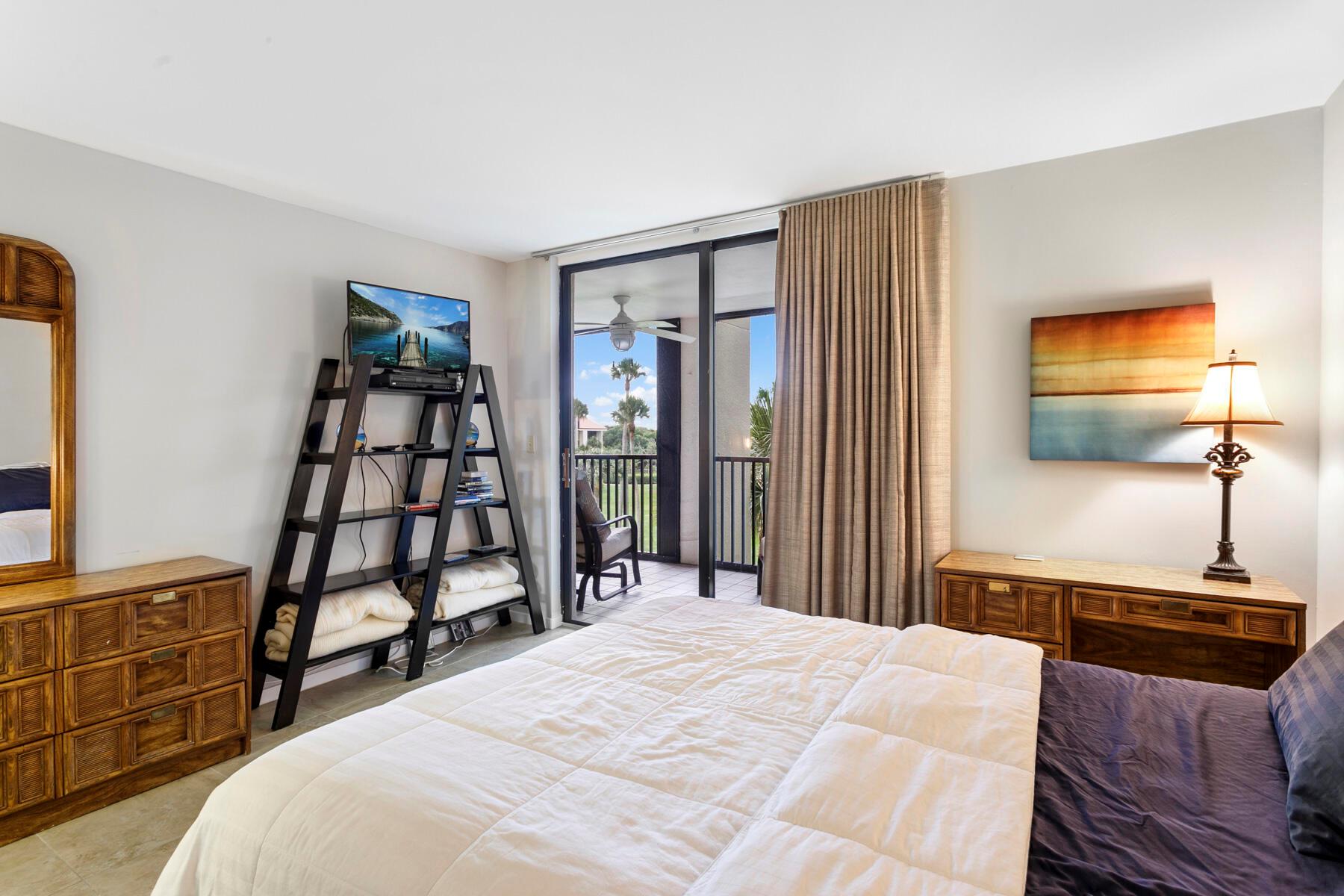 JAMAICA CONDO - Residential