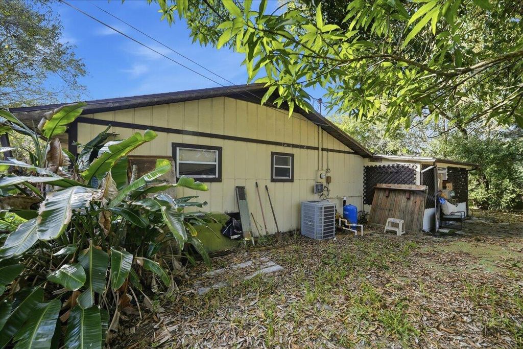 Photo of 2935 Middle Road, Fort Pierce, FL 34981 (MLS # R11160560)