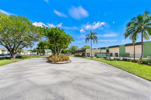 Tiny photo for 4148 NW 90th Avenue #201, Coral Springs, FL 33065 (MLS # B26087899)