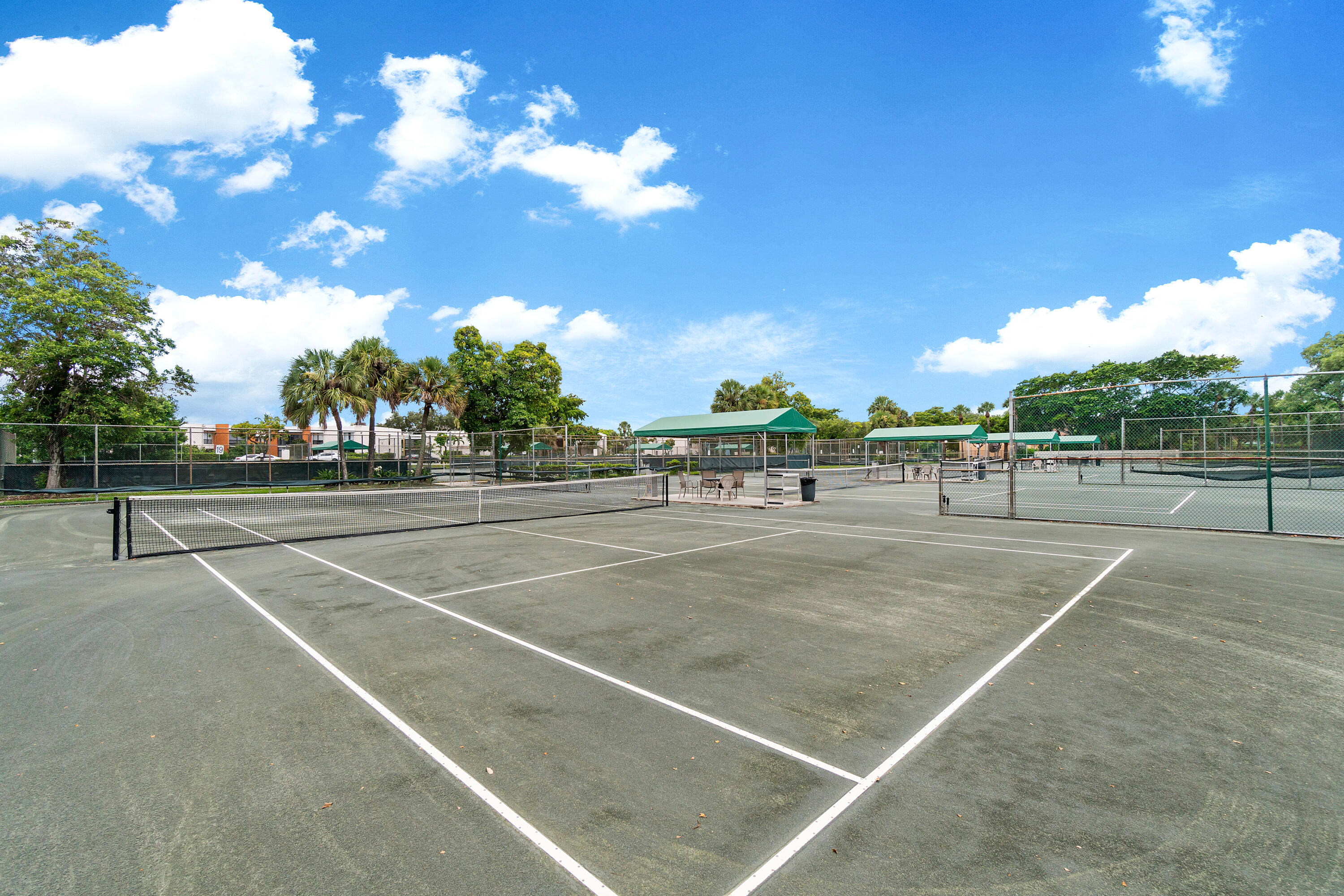 LAVERS DELRAY RACQUET CLU - Residential Lease