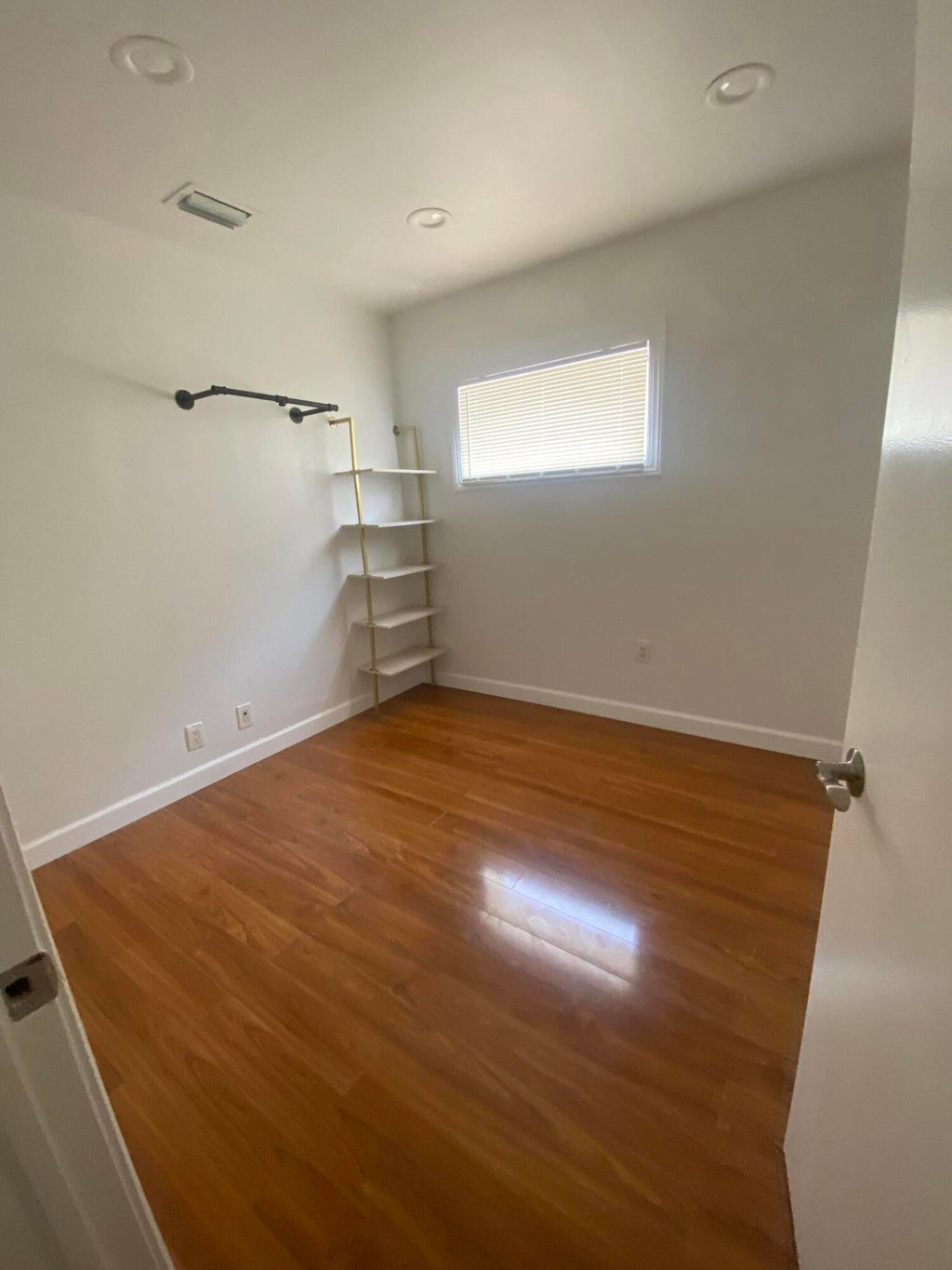 Photo of 809 E Broward Boulevard, Fort Lauderdale, FL 33301 (MLS # B26043177)