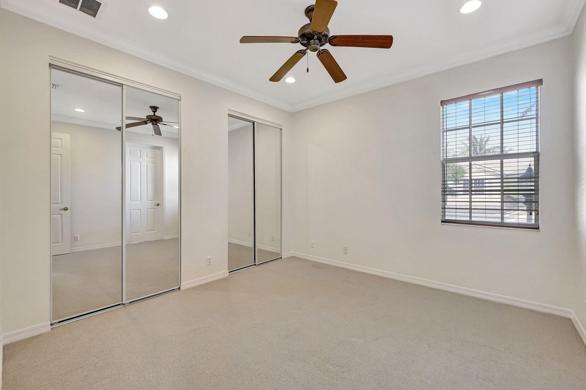 MARINER BAY - Residential