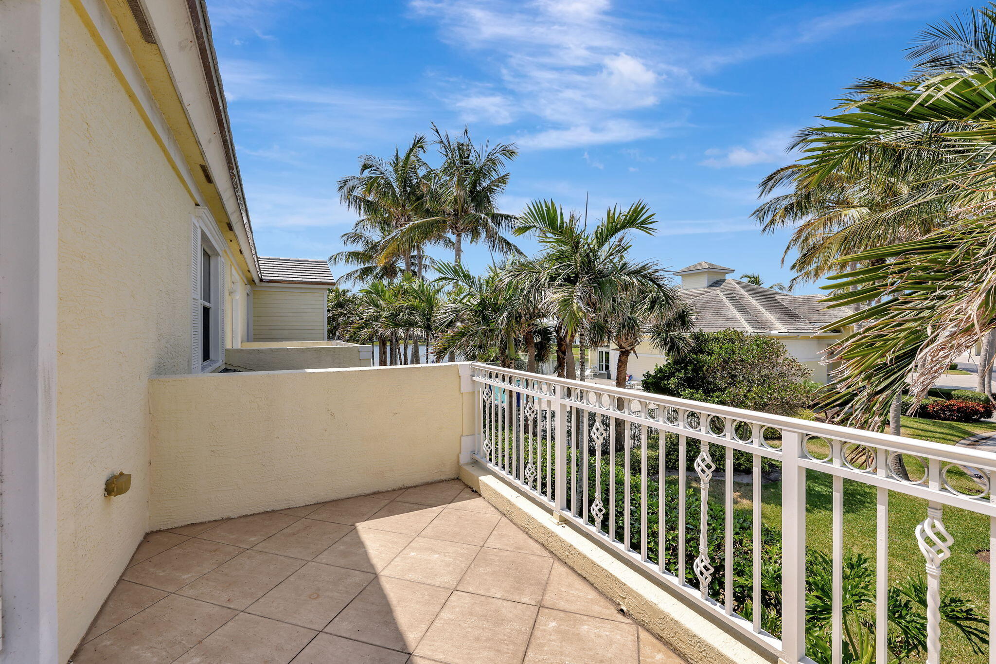 MARINER BAY - Residential