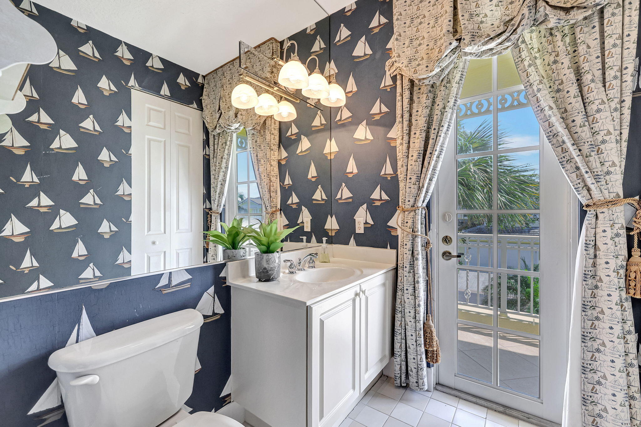 MARINER BAY - Residential